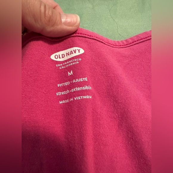 3- Women’s Old Navy Tank Tops in Size M - Picture 3 of 5